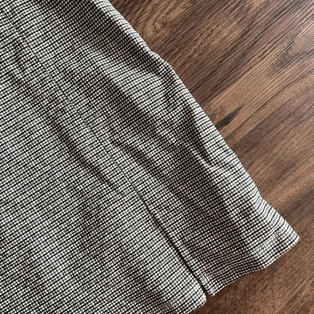 Shinestar plaid black white mini skirt - Image 5