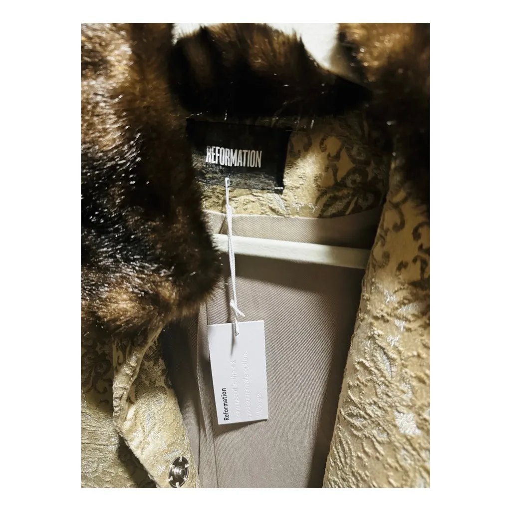 Reformation cream gold and brown faux fur collar embroidery coat NEW - Image 2