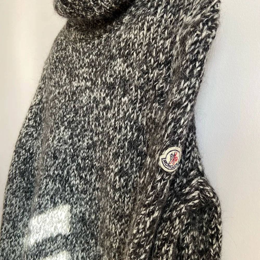 Moncler Knit TurtleNeck - Image 2