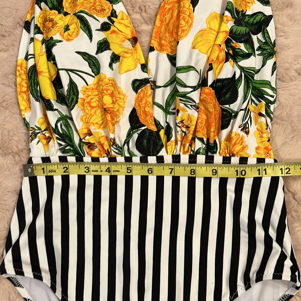 Flower and stripe print one - Image 4