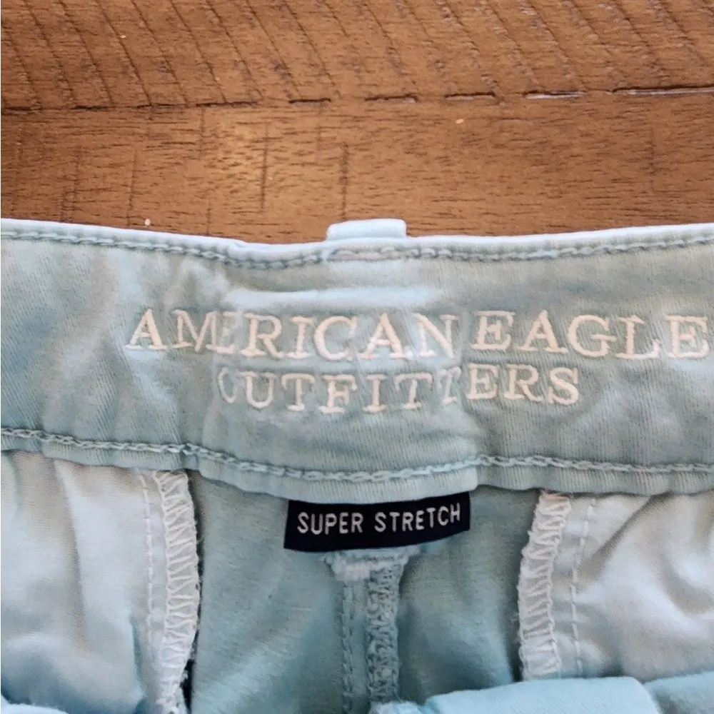American Eagle midi shorts size 2 - Image 3