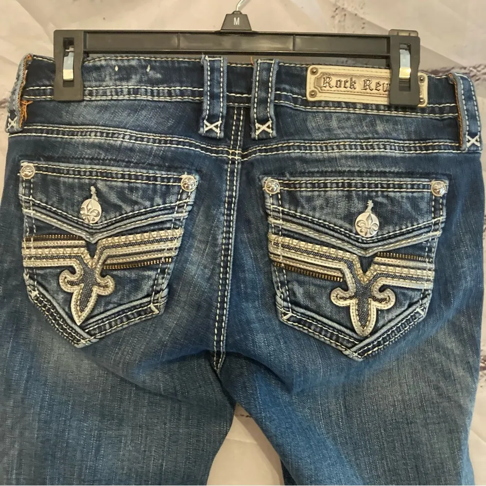 Rock Revival Lam Mid-Rise Straight Sz 28 distressed - Image 5