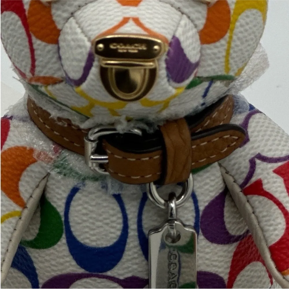 Bear Rainbow Bag Charm Keychain
CJ953 White Signature Canvas - Image 4