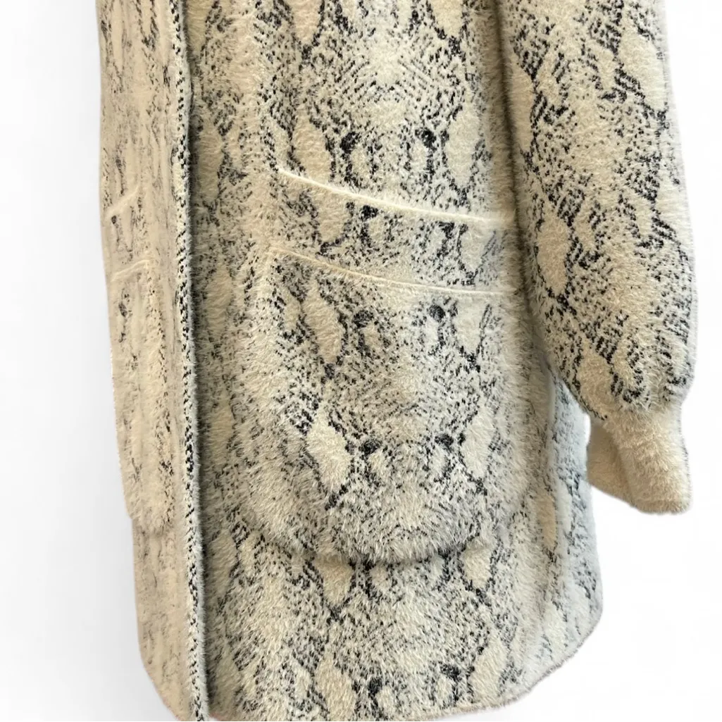 Snakeskin Pattern Hooded Coat Snap Closure Cardigan Fuzzy & Soft by Buckle Black - Image 4