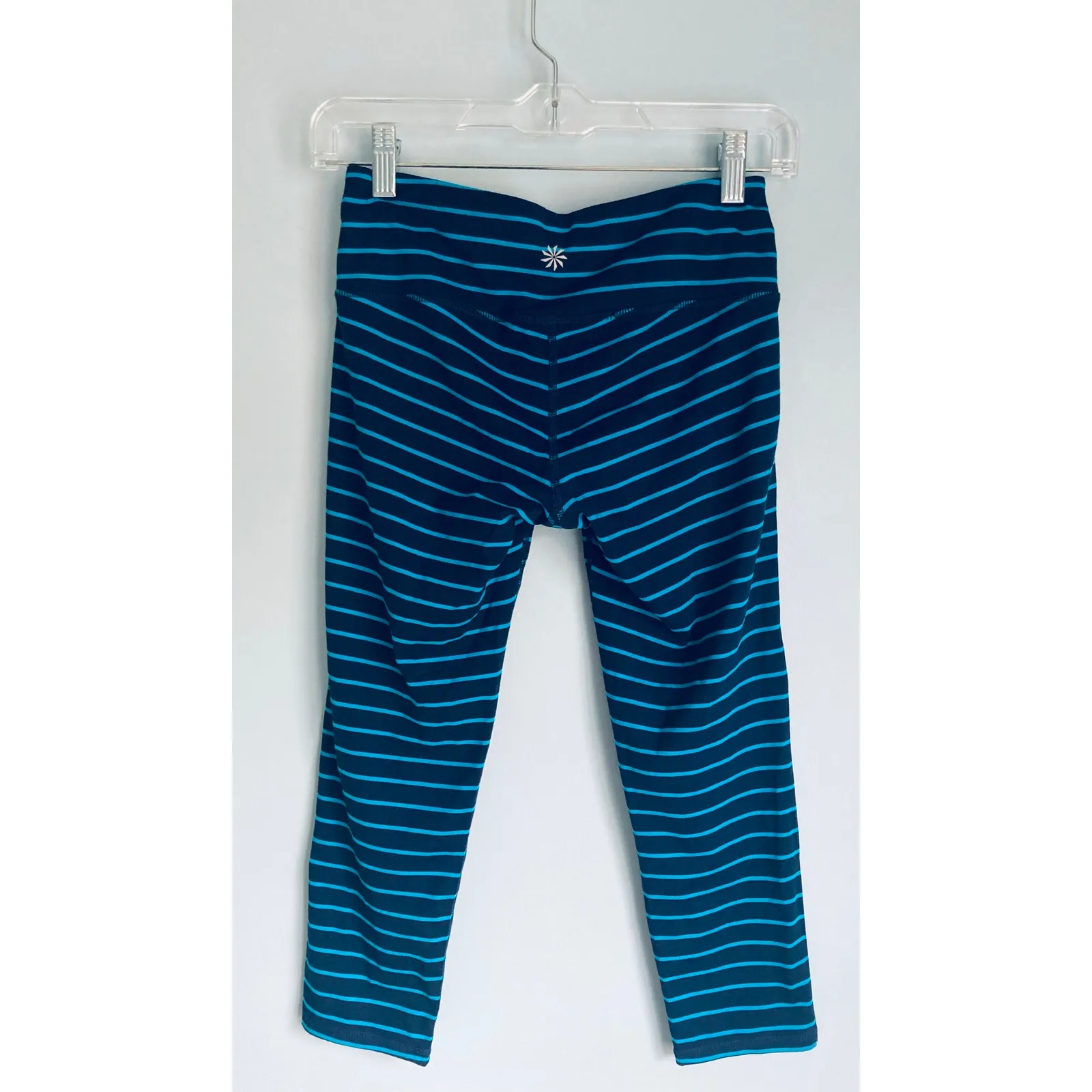 Yoga Leggings XS Athleta and Fabletics Crop - Image 5