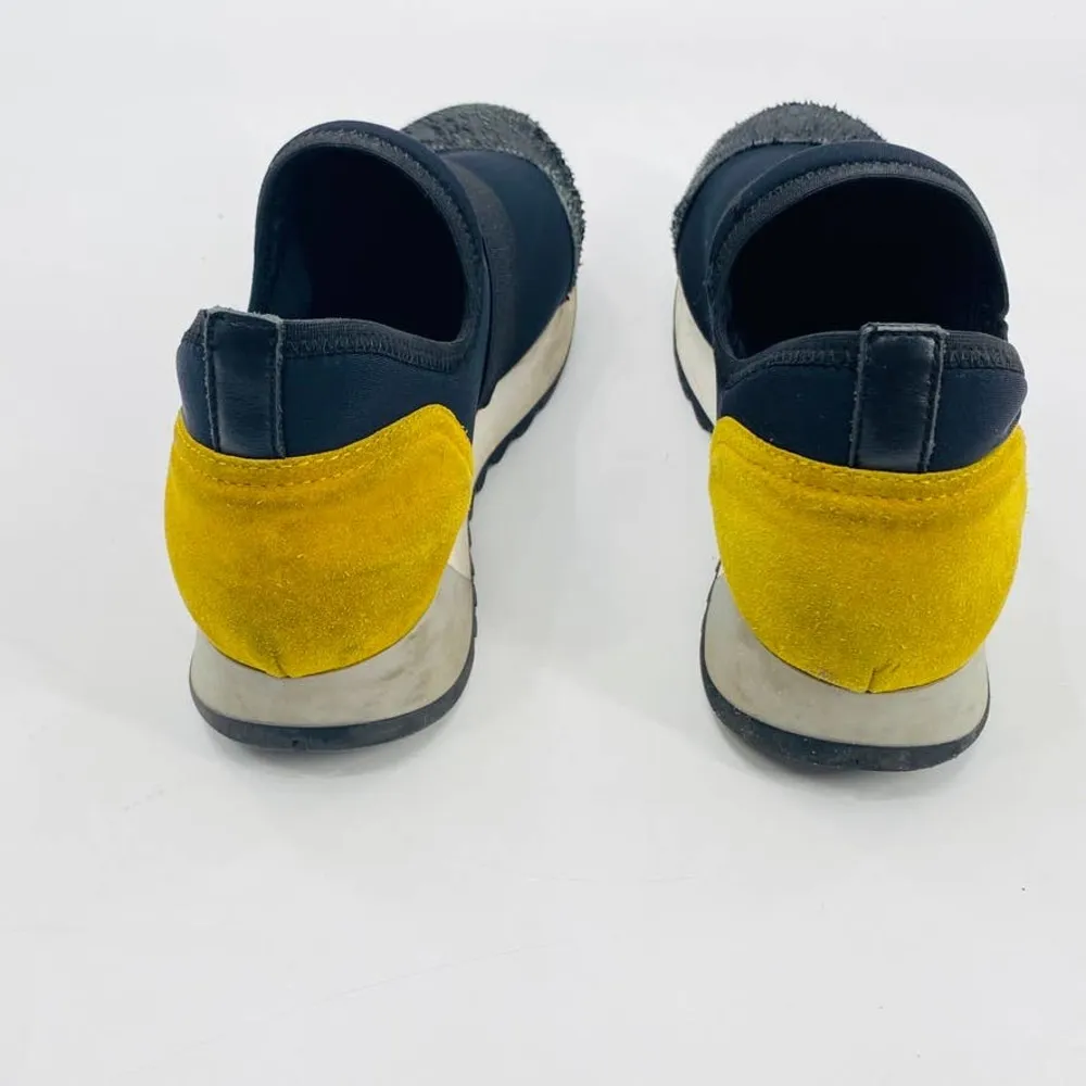 M. Gemi Colorblock Neoprene Slip on Sneakers Size 37 Black Gold Textured Toe - Image 5