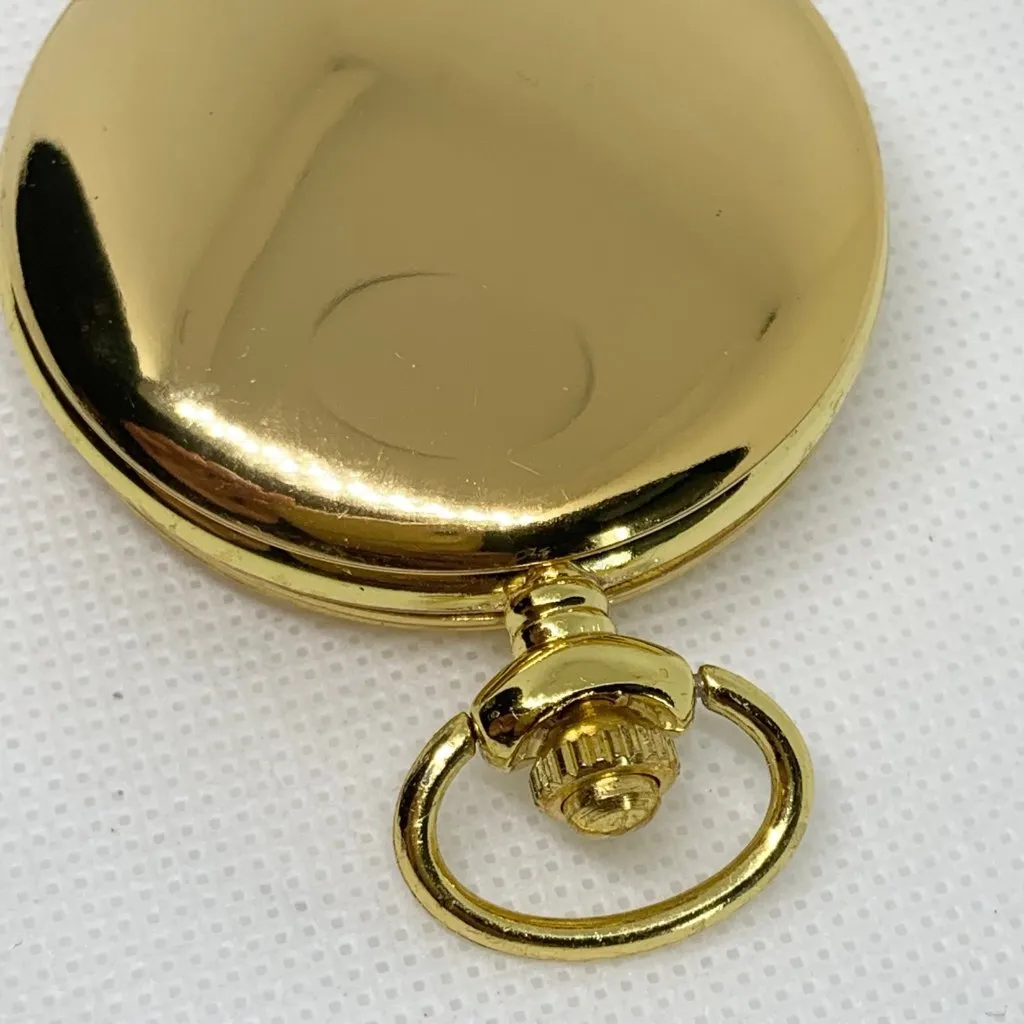 Gold Tone Pocket Watch Quartz analog red dial 46mm running - Image 4