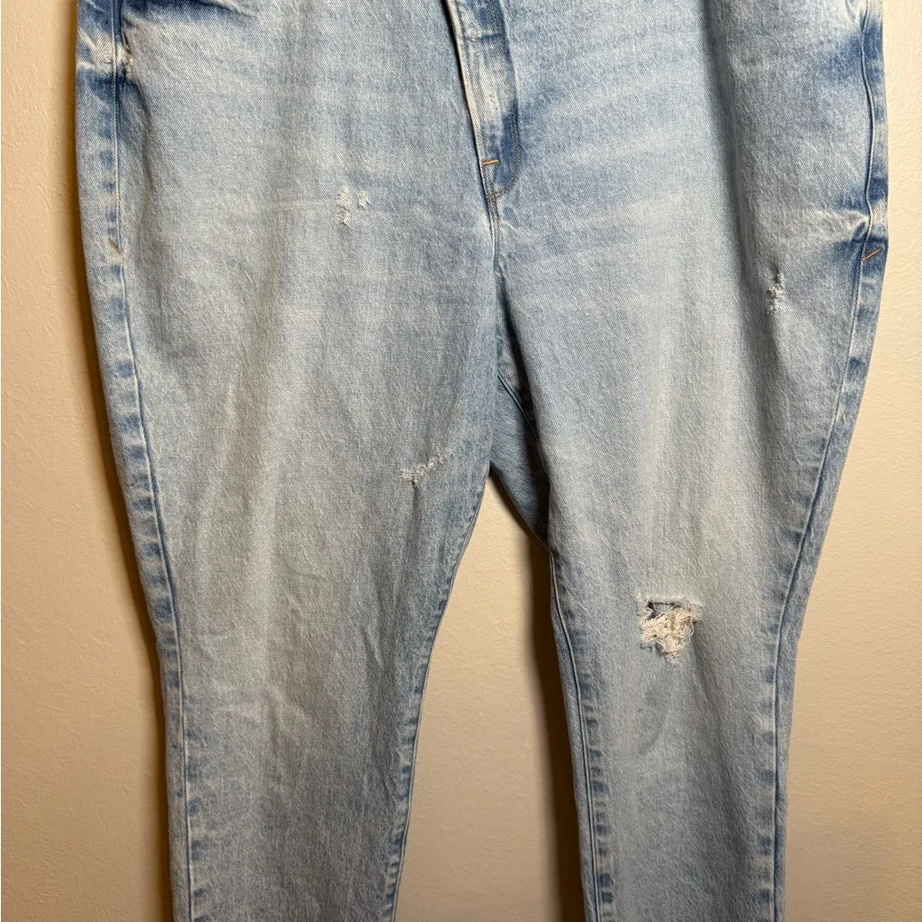 Good American Good Curve CrossOver Waist‎ Straight Leg Jeans - Image 4