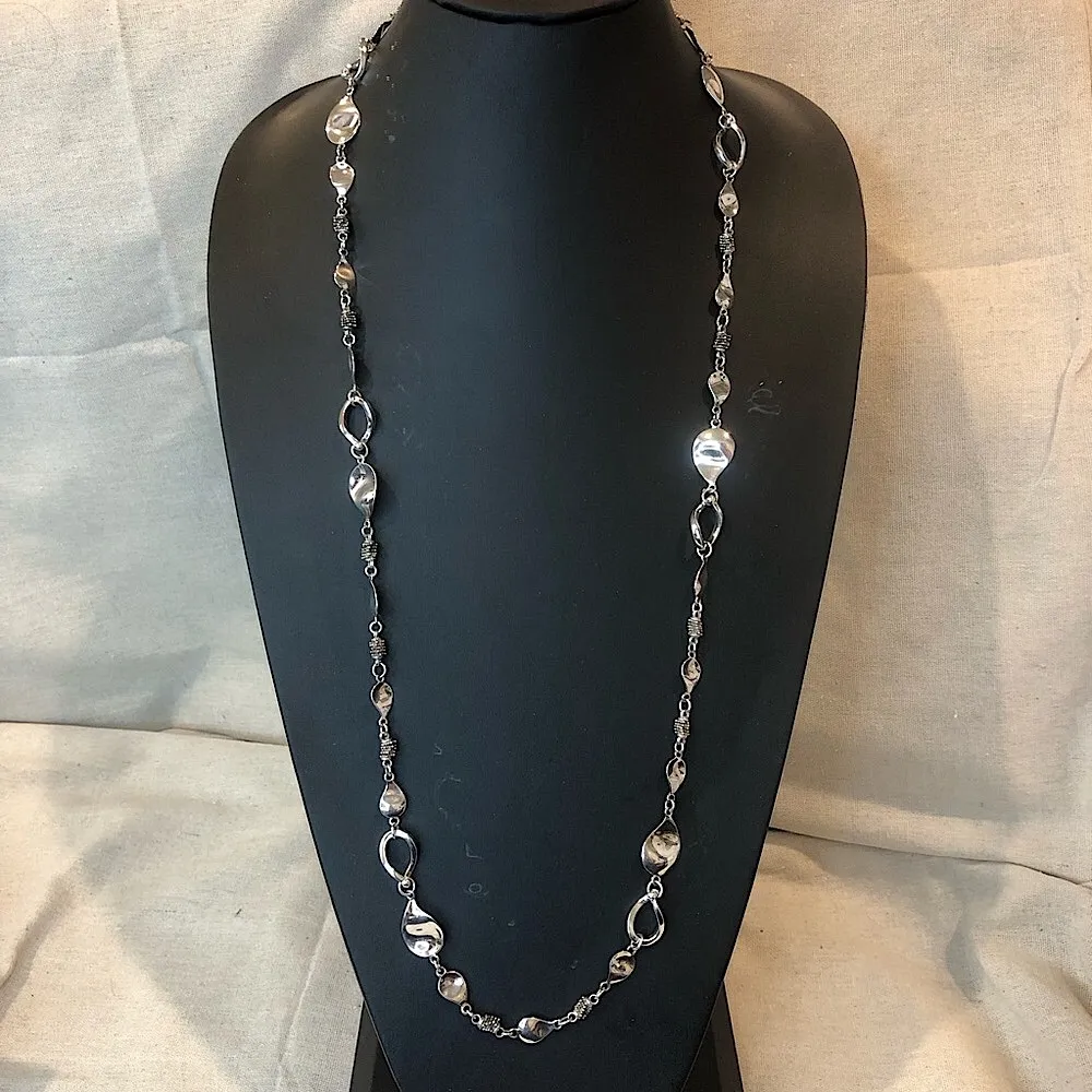 MICHAEL DAWKINS Starry Night Sterling Silver Petals and Oxidized Stars Necklace - Image 5