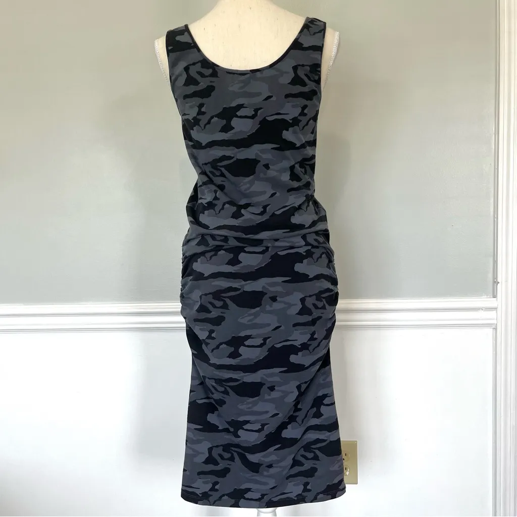 Monrow x Revolve Gray Camo Shirred Tank Midi Dress Medium - Image 5