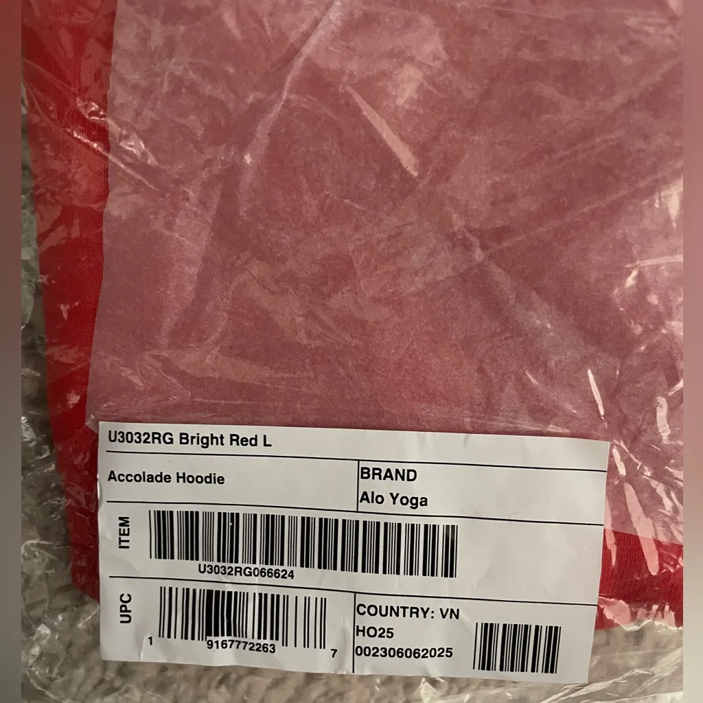 ALO Yoga NWT Accolade Hoodie Bright Red Color Unisex Oversized Size L - Image 8