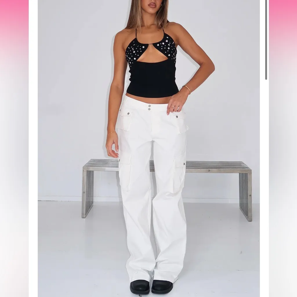 White Fox Can't Compete Cargo Pants Off White - Image 4