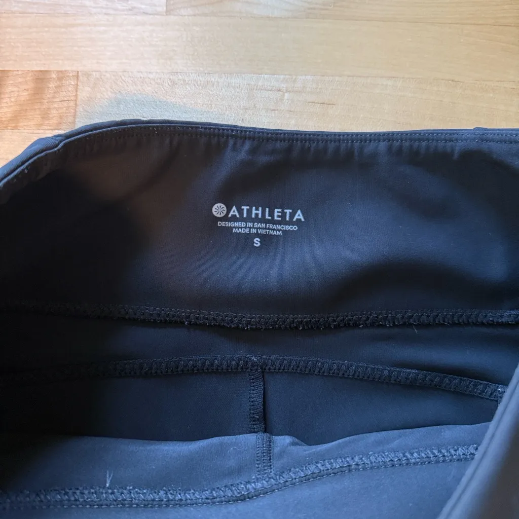 Athleta Mid-Rise Stellar Cropped Pull On Casual Black Athletic Active Legging, S - Image 9