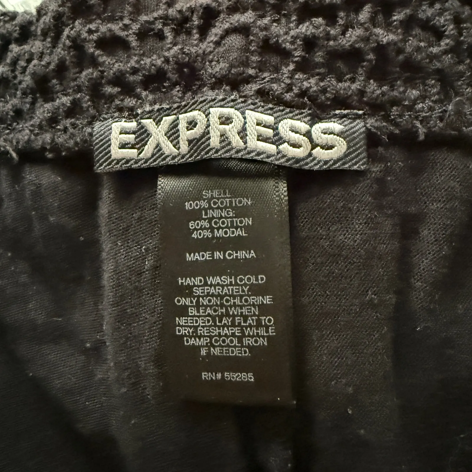 Express‎ sz M black crochet drawstring shorts - Image 4