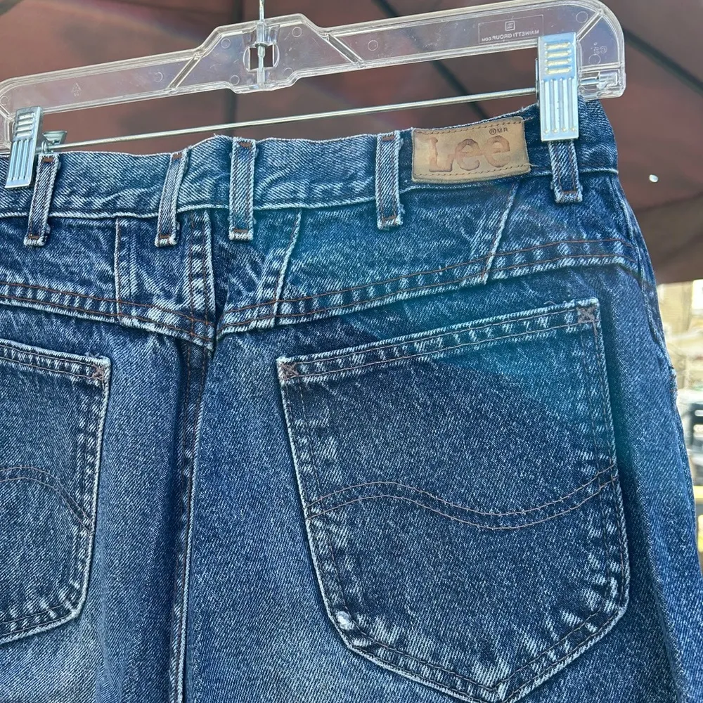 Vintage Lee dark wash high waisted straight leg jeans 90s 1990s - Image 4