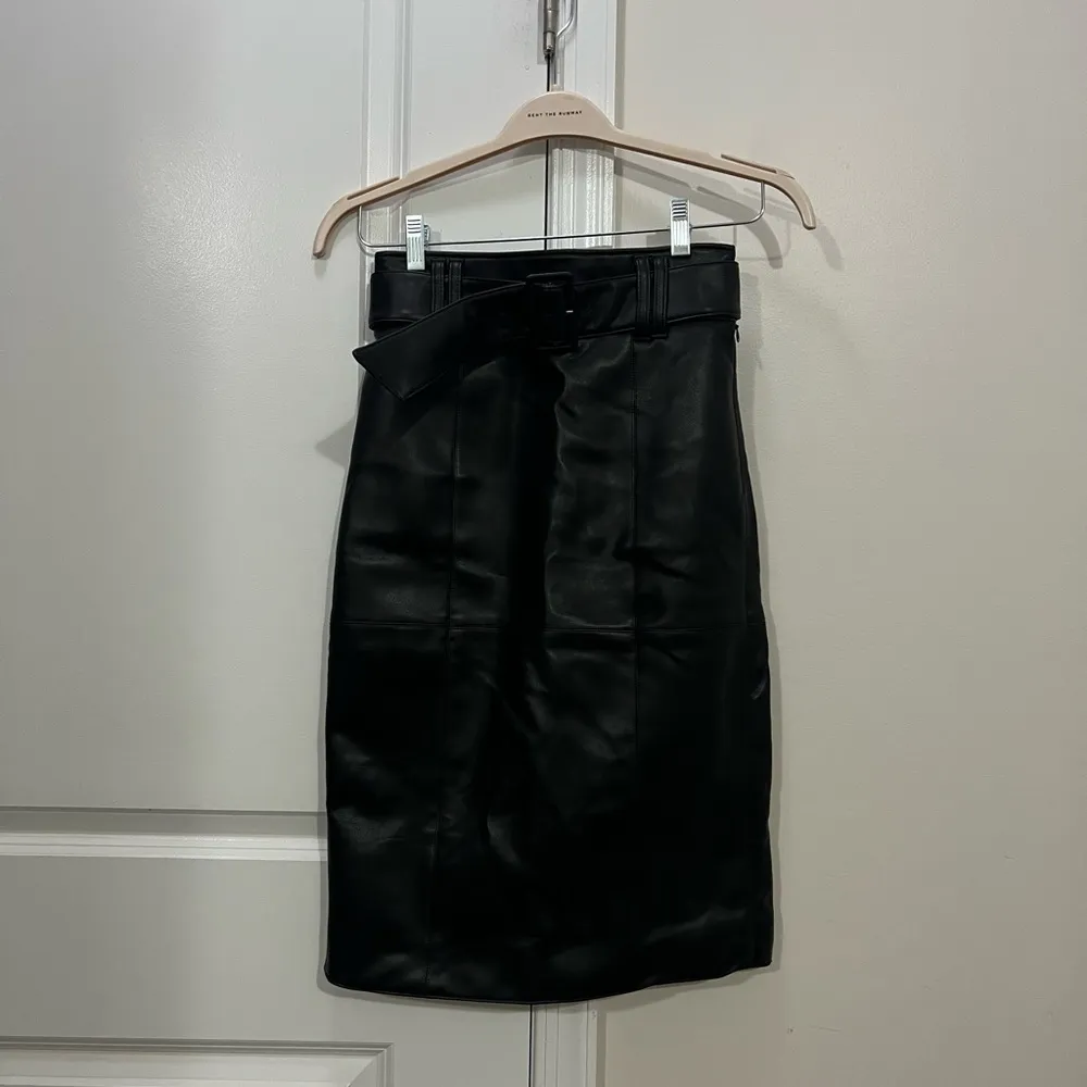 NWT Club Monaco Black Faux Leather Belted Skirt Size 2 US $170 - Image 2