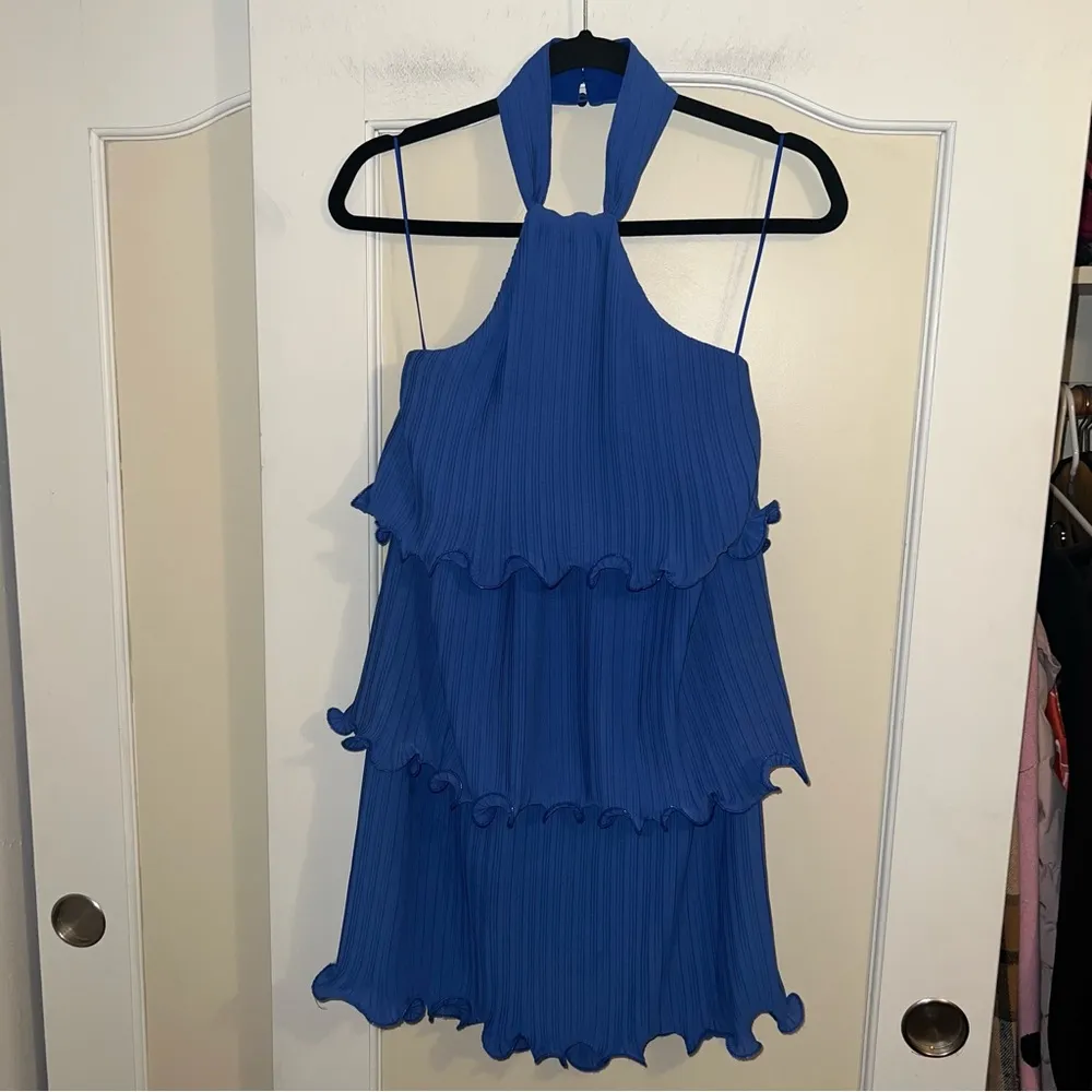 NWT One33 Social Ariel Pleated Tier Halter Mini Dress in Chiffon And Georgette Blue Size 2 - Image 2