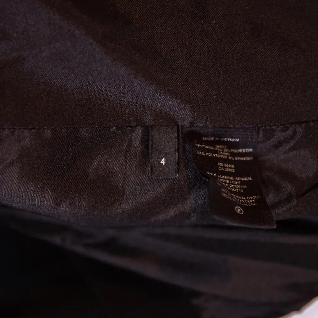 Theory  Women's Alkrine Admiral Crepe Tie Neck One Button Structured Blazer Black - Image 3