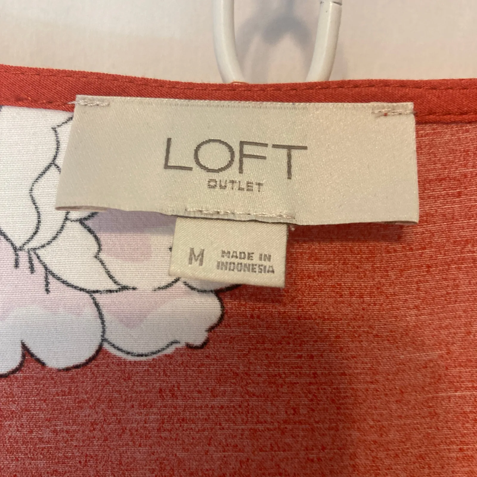 Loft Red Floral Lightweight Tie Short Sleeves Waist Crossover V-Neck Blouse Top - Image 3