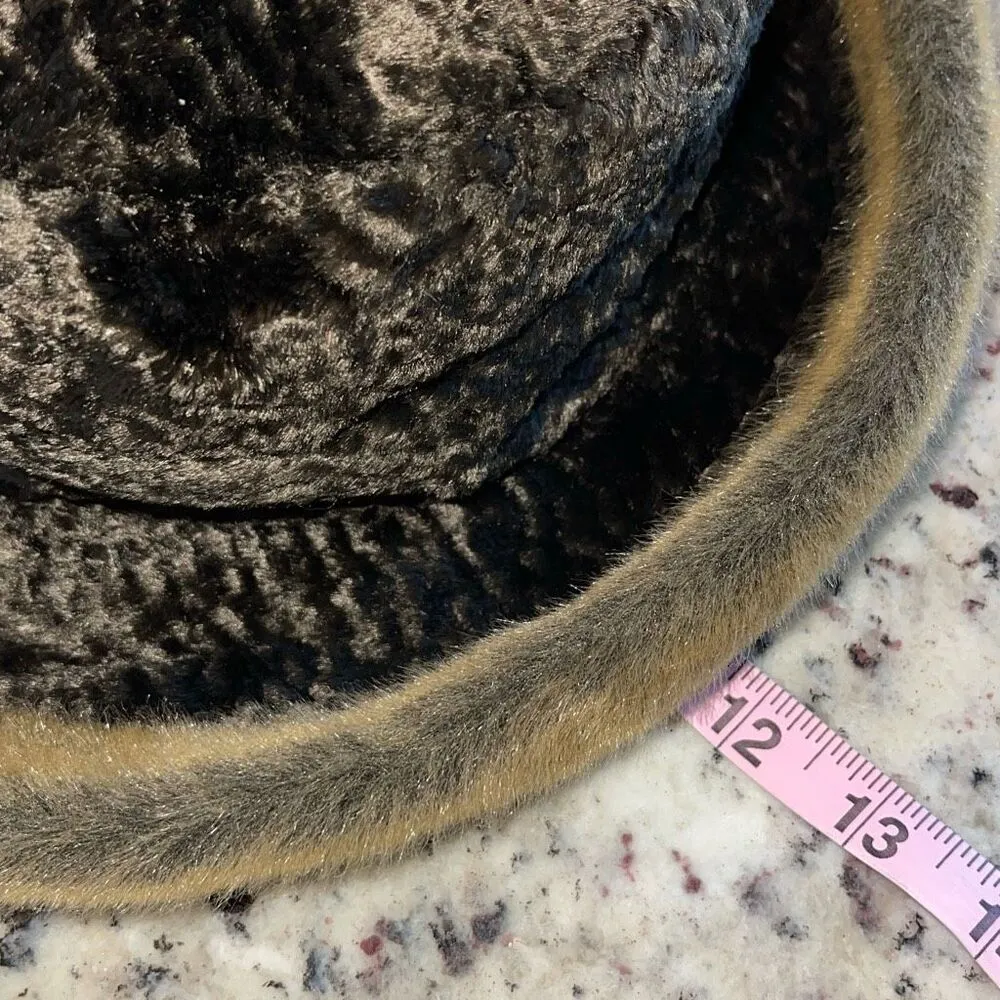 Edna Mae’s Vintage Boutique Winter Bucket Hat Newport Rhode‎ Island Green - Image 5