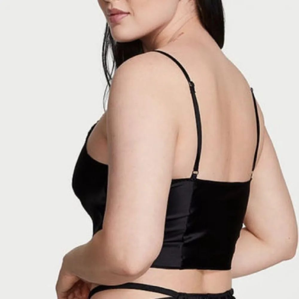 Victoria’s Secret Black Lace-Up Satin Cami with Floral Lace Embroidery Size XL - Image 2