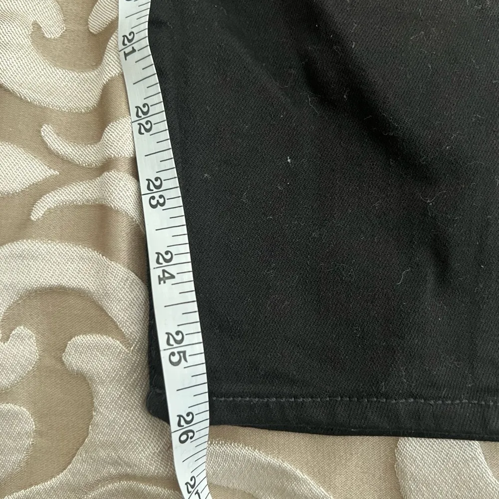 HALE Women's Joyce Sculpted High Rise
Skinny Crop Jean 28 Black Destroyed NWT - Image 8