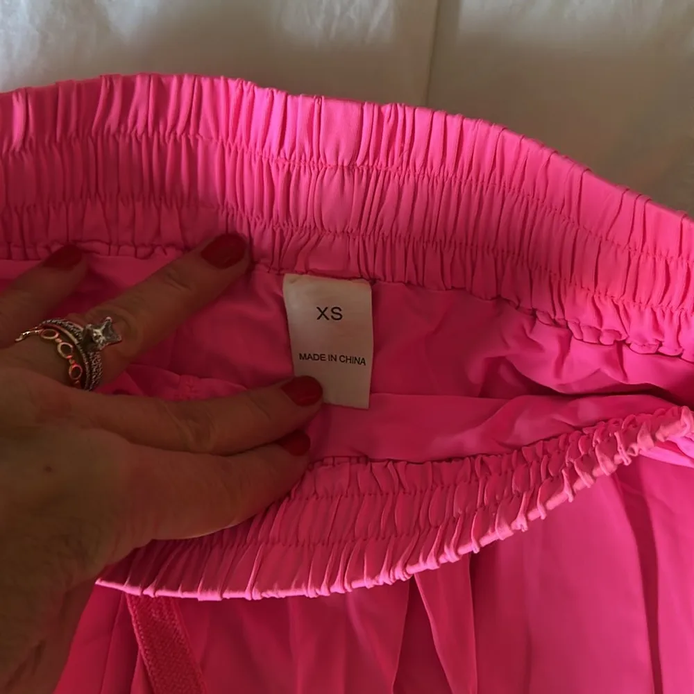 Keiki kona shorts- like new. Pink - Image 2