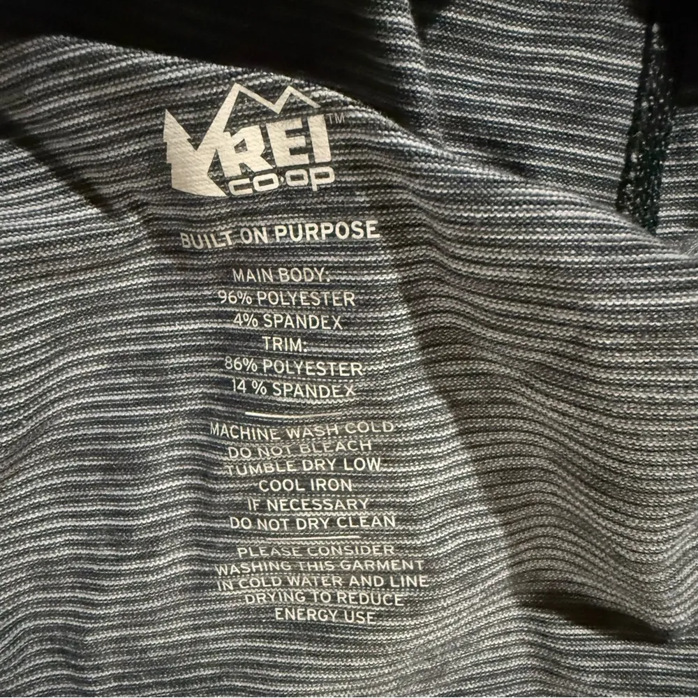 REI Athletic Outdoor Lightweight Grey Black Women's Hooded 3/4 Zip Pullover Top Gray Size XS - Image 5