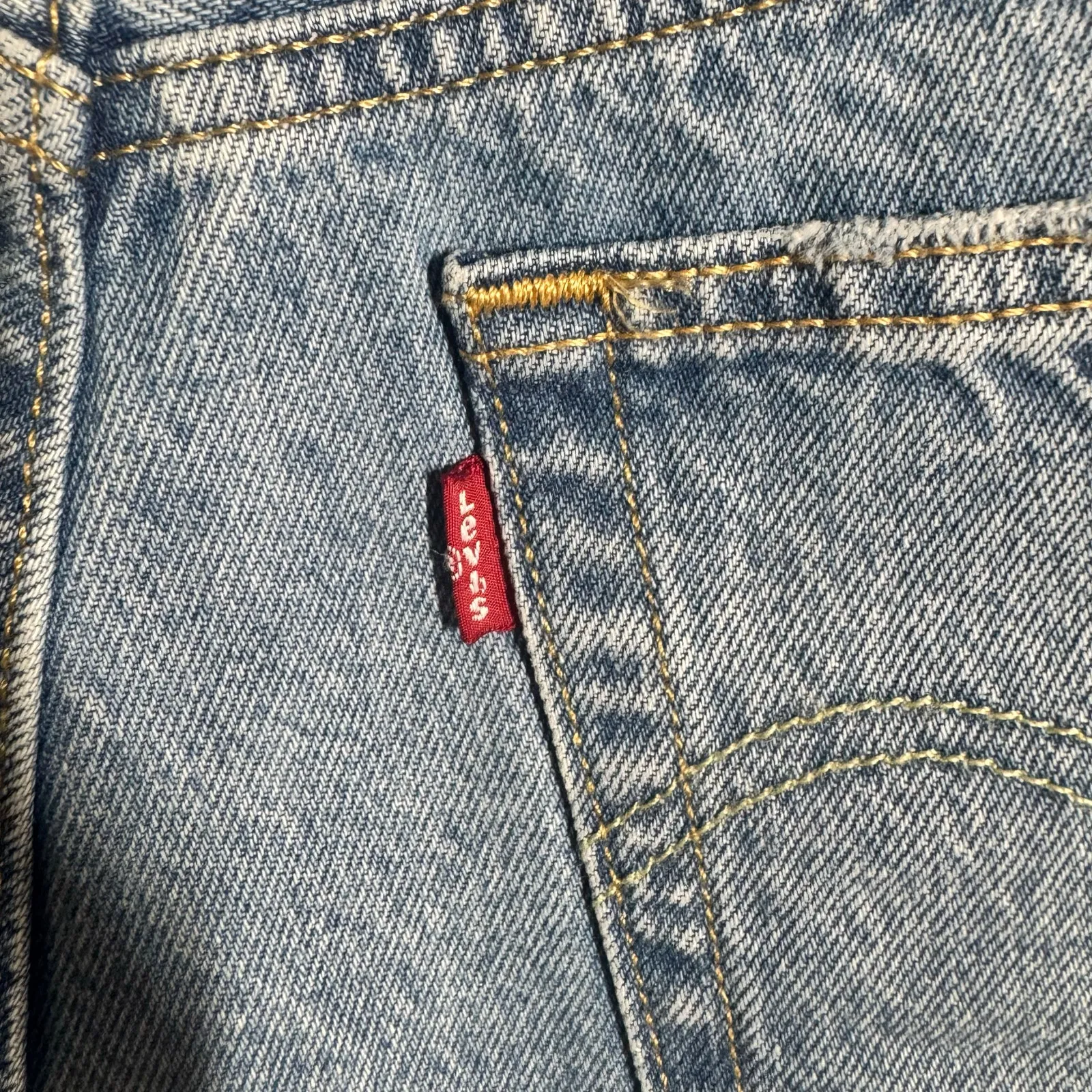 Levi's 501 Original High Rise Denim Shorts Women 31 Light Wash Distressed Boho - Image 6