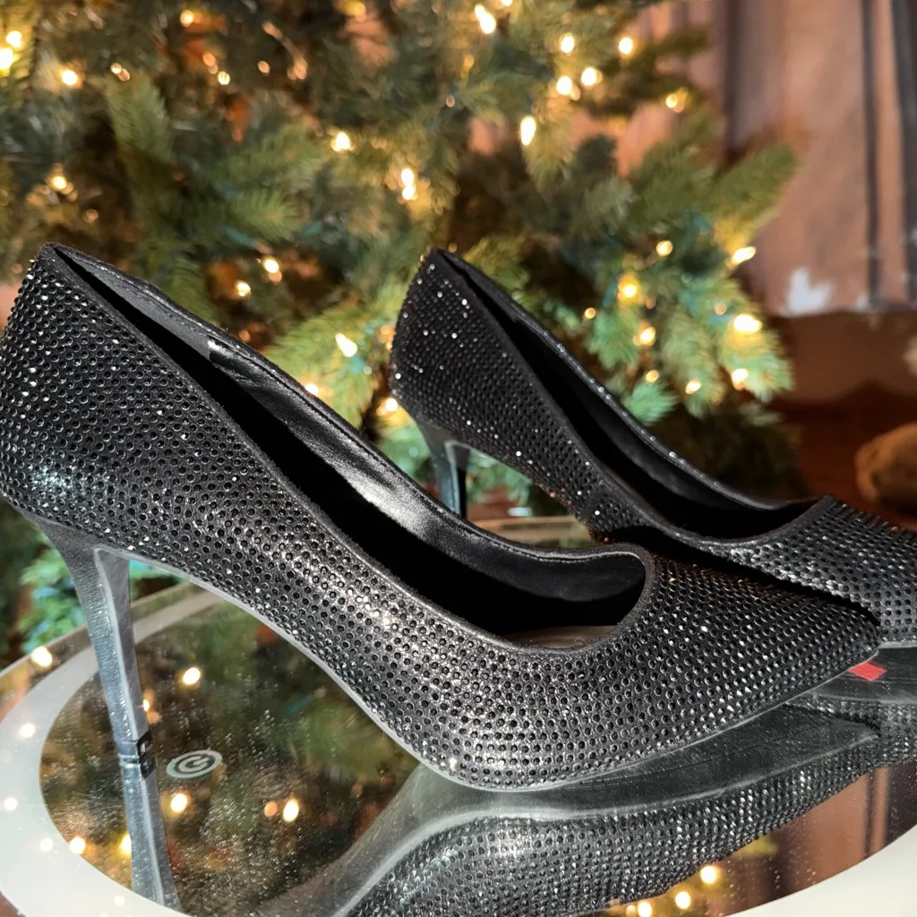 Jessica Simpson Rhinestone Studded Pointy Toe Black Stiletto Heels size 8.5 NEW - Image 8