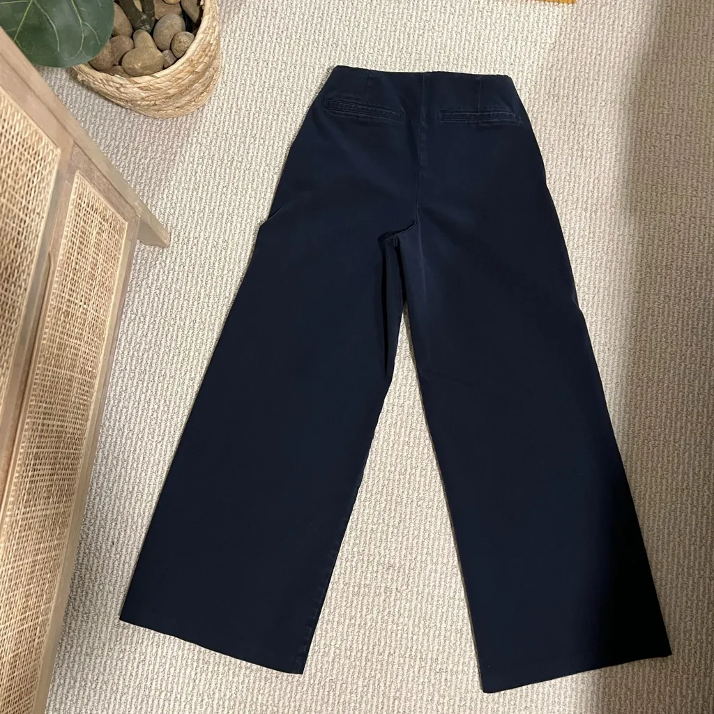 Old Navy Navy Blue Wide-Leg Pants - Image 2