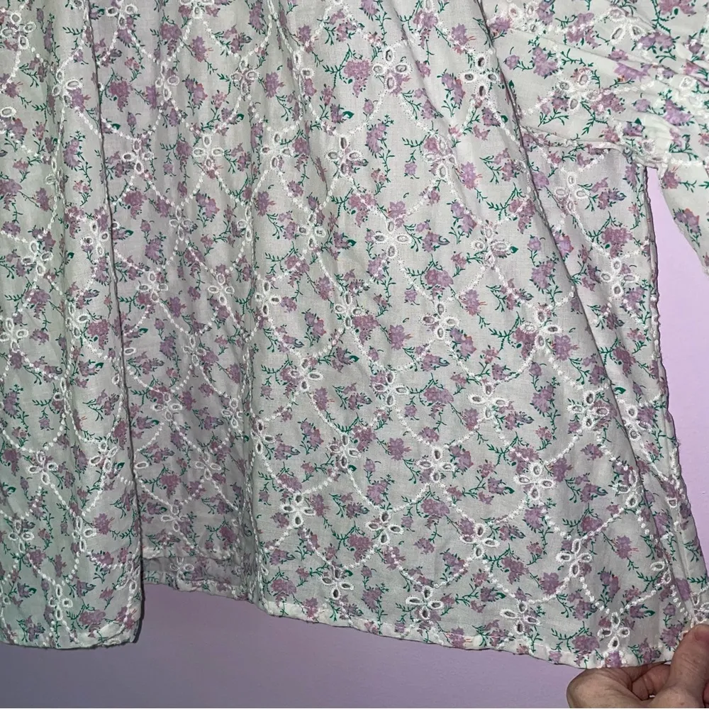 NEW Jennifer & Grace L Blouse Lavender Ditsy Floral Eyelet Puff Ruffle Prairie - Image 4