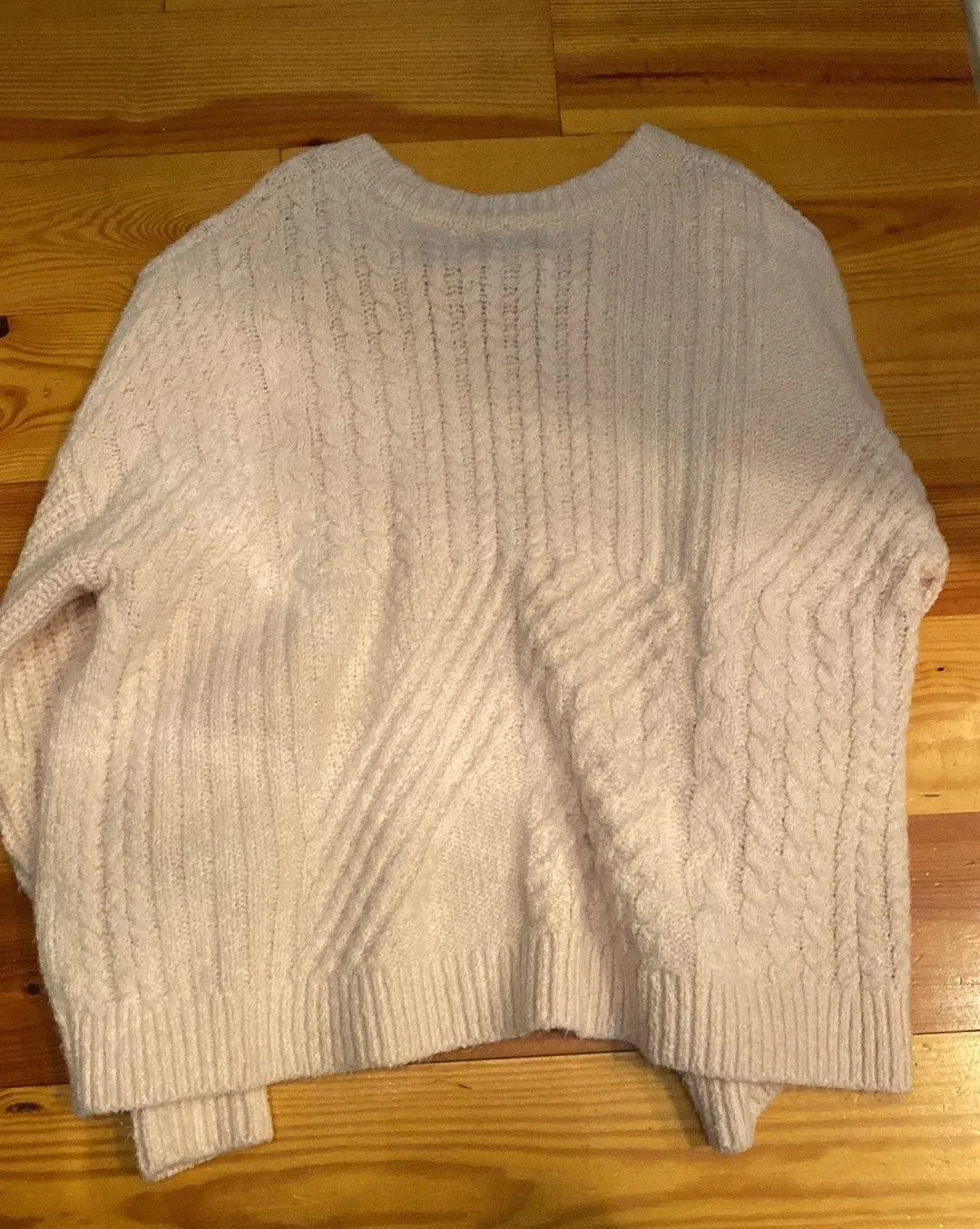Sweater Size Large Light Pink - Image 2