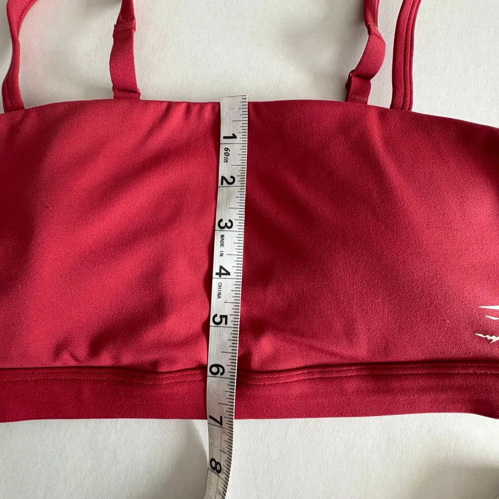 Women's Gymshark cut out bandeau Adjustable Strap Sports Bra Size S raspberry - Image 11