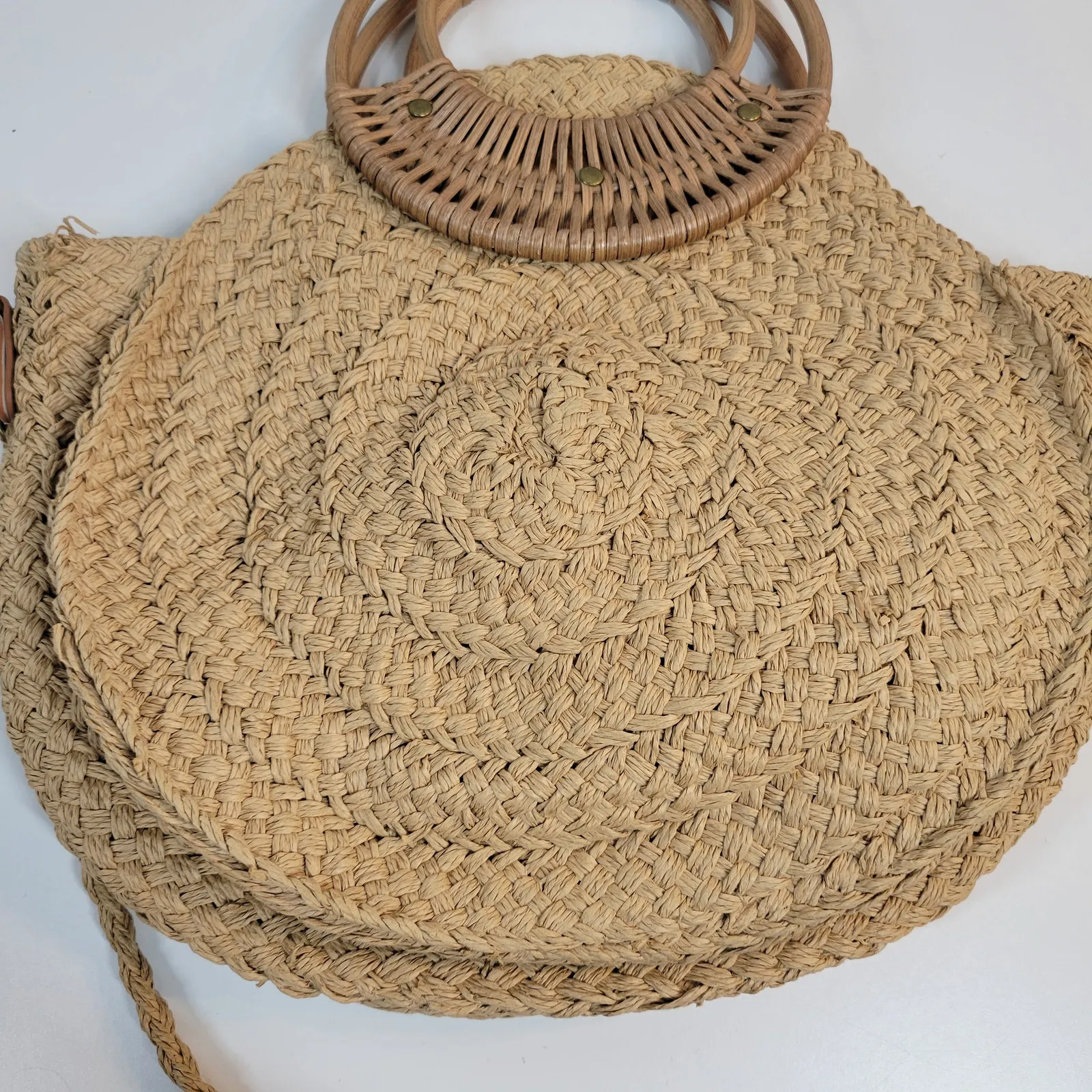 VINTAGE Woven Wooden Cinch Bag Brown Circle Handmade Rattan Summer‎ Beach Bag - Image 2