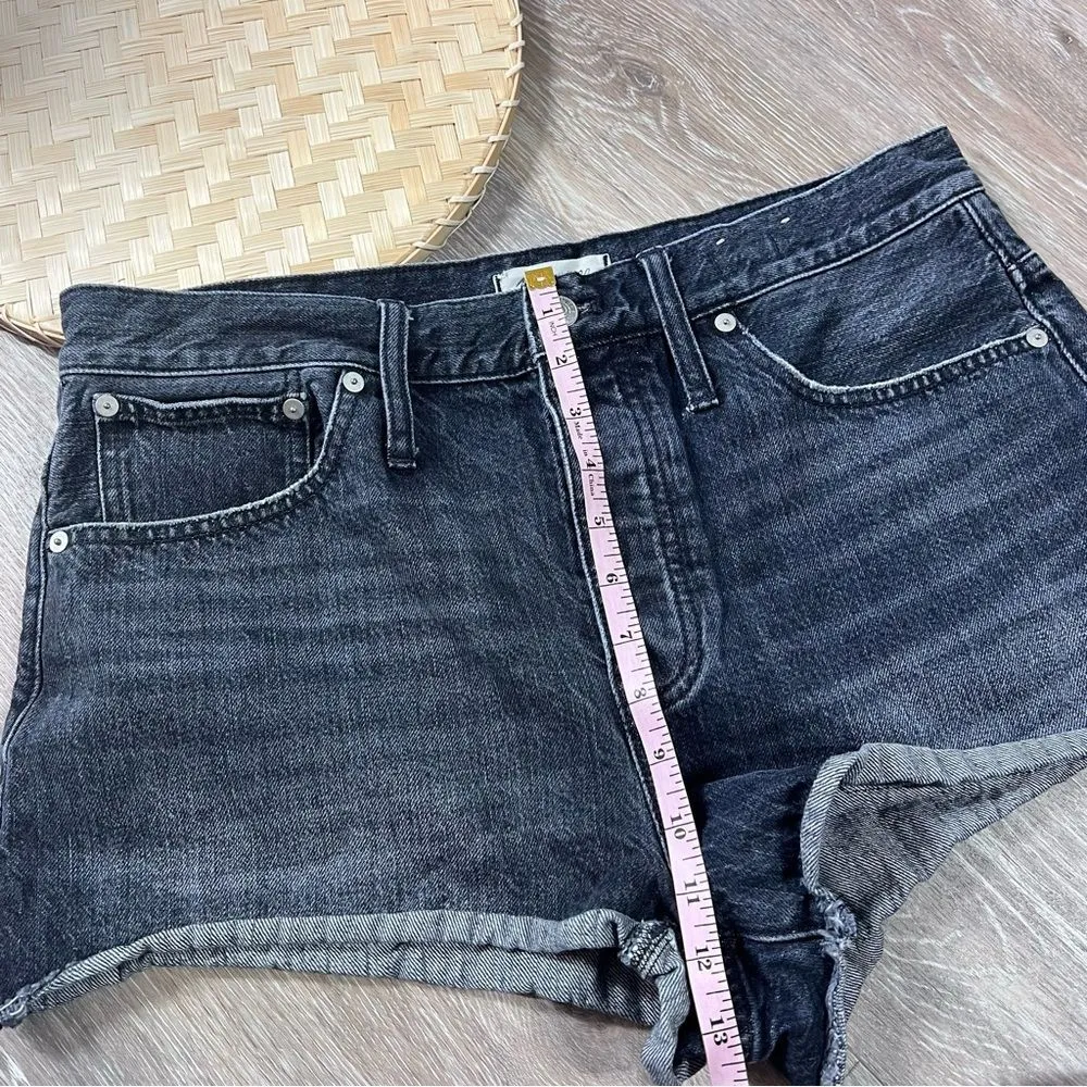 Madewell Relaxed Denim Shorts in Calverley‎ Wash women’s size 30 - Image 6