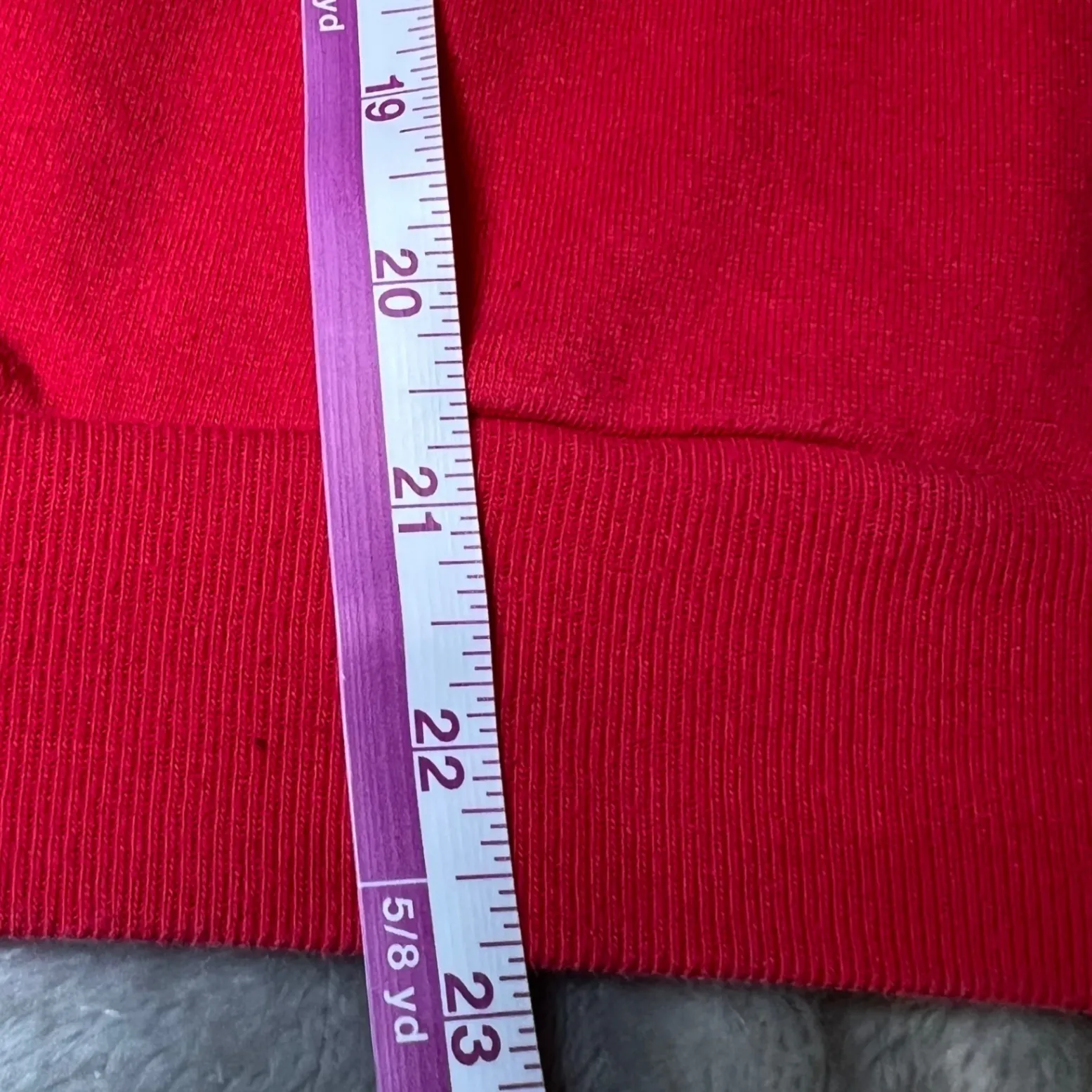 Vintage Christmas Sweatshirt Womens Medium Red Holidays Grandkids Bright - Image 9