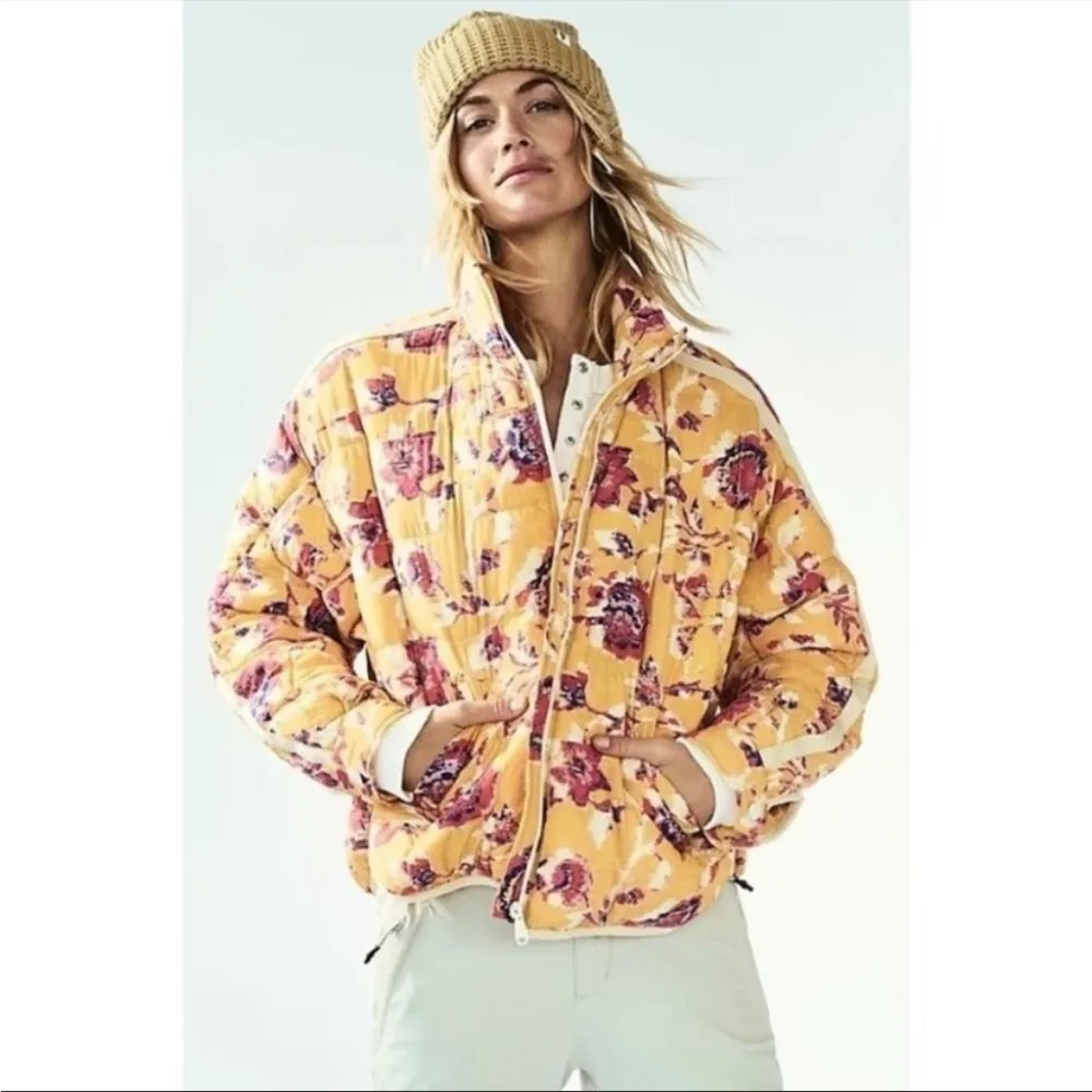 NWT  Pippa Printed Packable Puffer Jacket Bomber Coat Quilted golden - Image 2