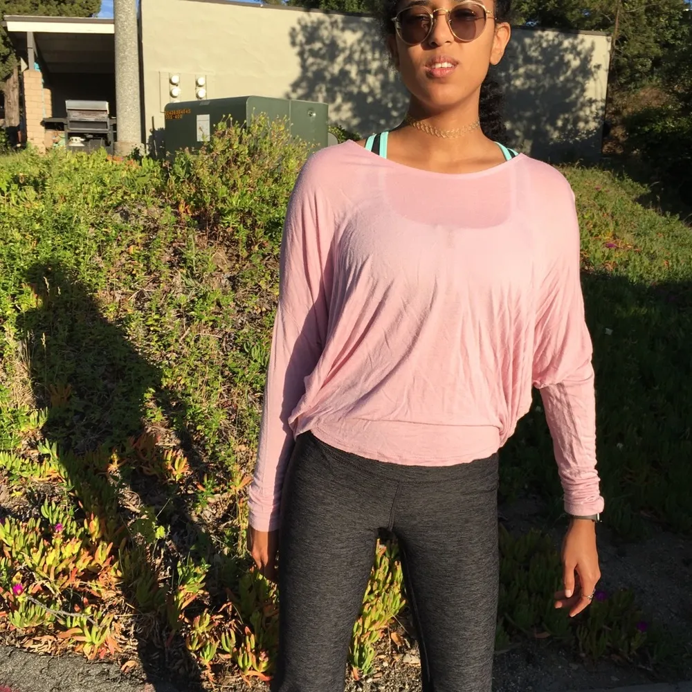 Pink Flowy top - Image 7