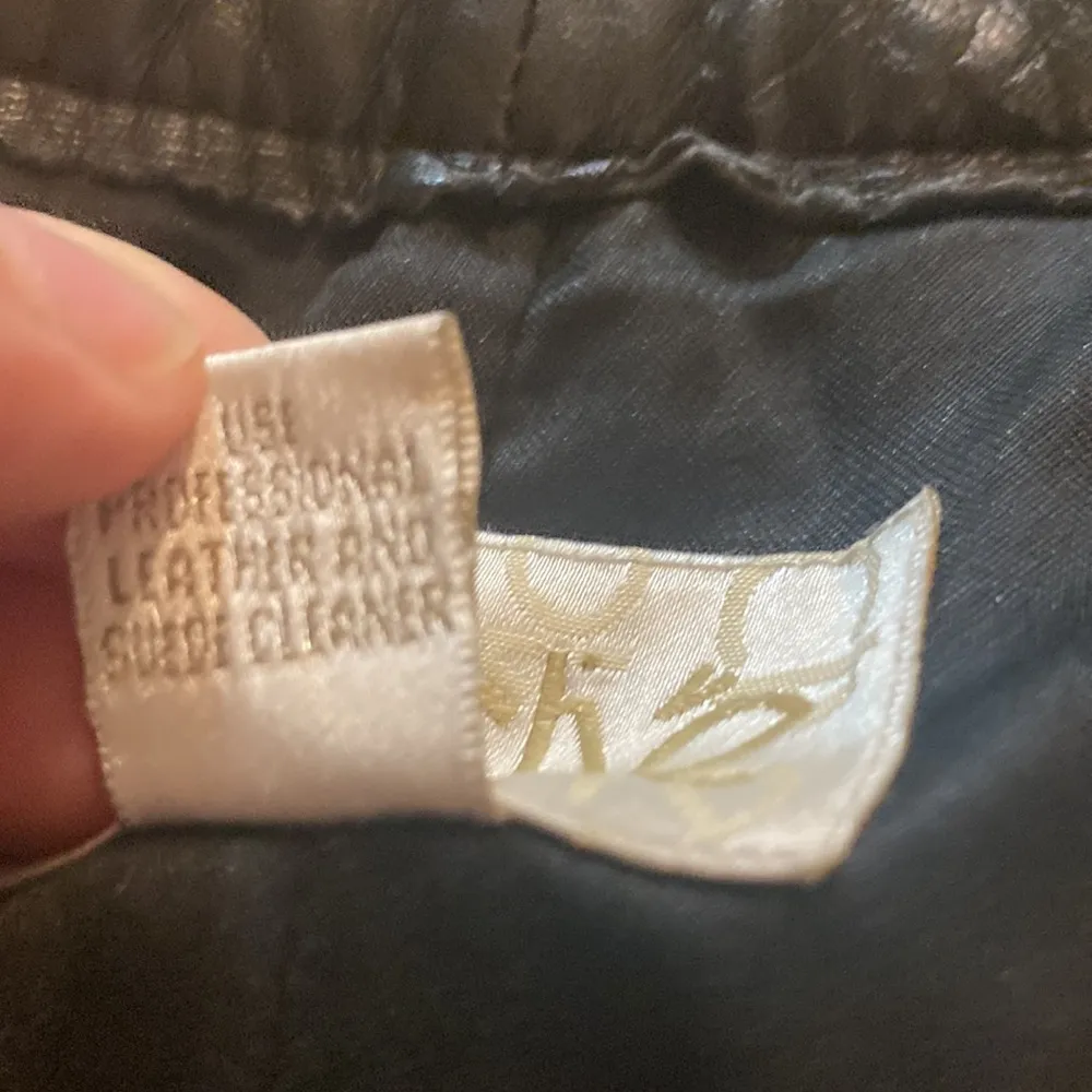 Cache Black Straight Leg Leather Women’s Pants EUC Sz 8 Moto Biker Retro - Image 74