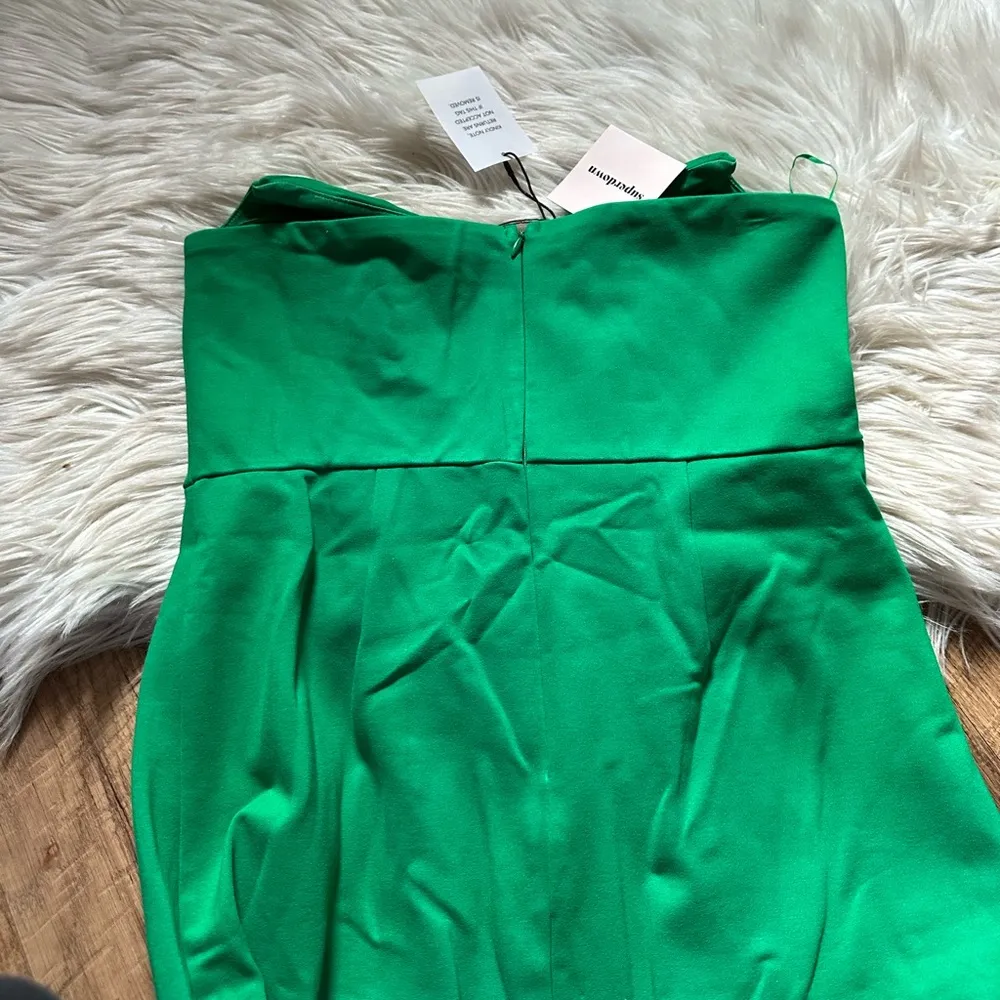 SUPERDOWN Ryleigh Strapless Maxi Dress In Green - Image 11