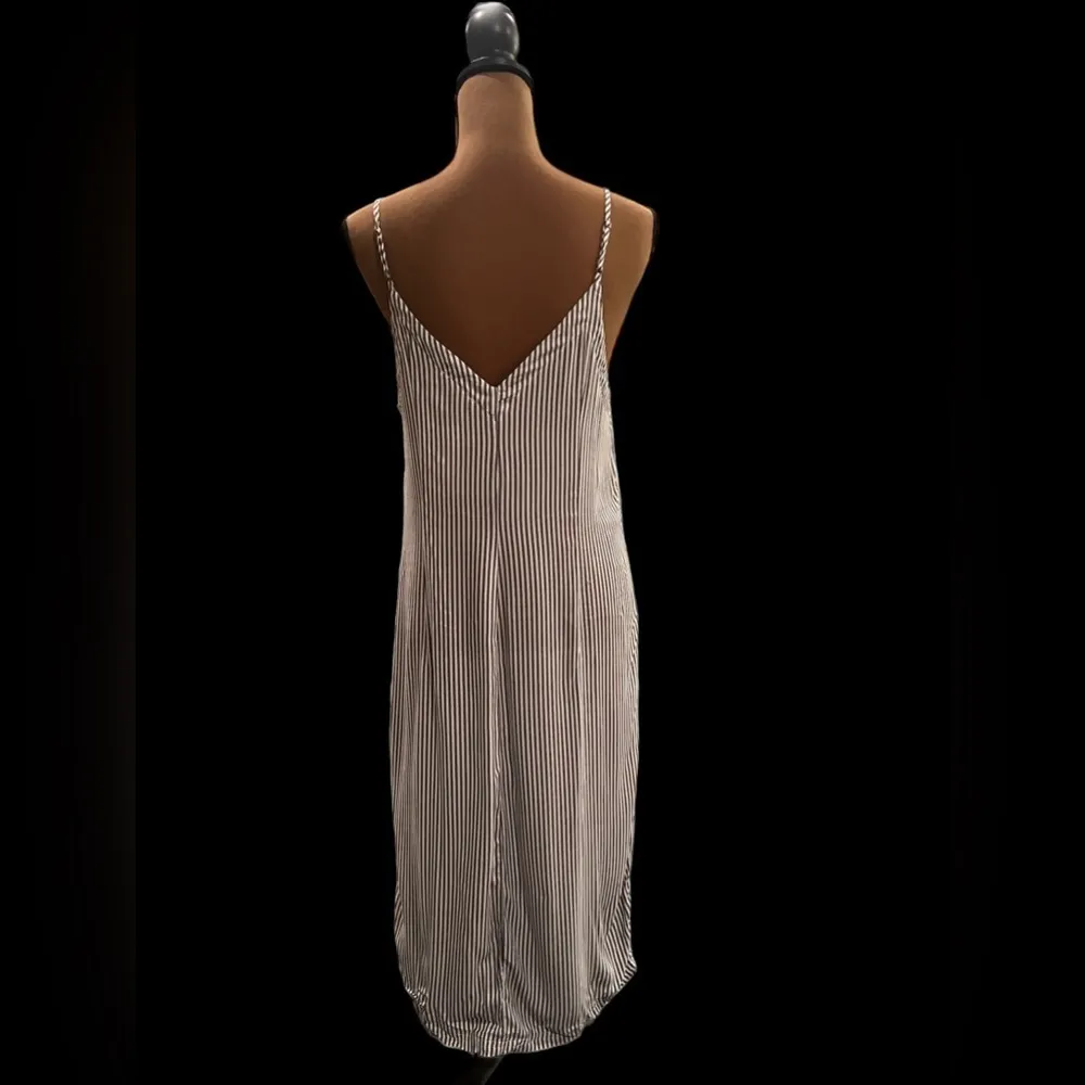 NWT 7 for All Mankind Button Down Size Médium - Image 3