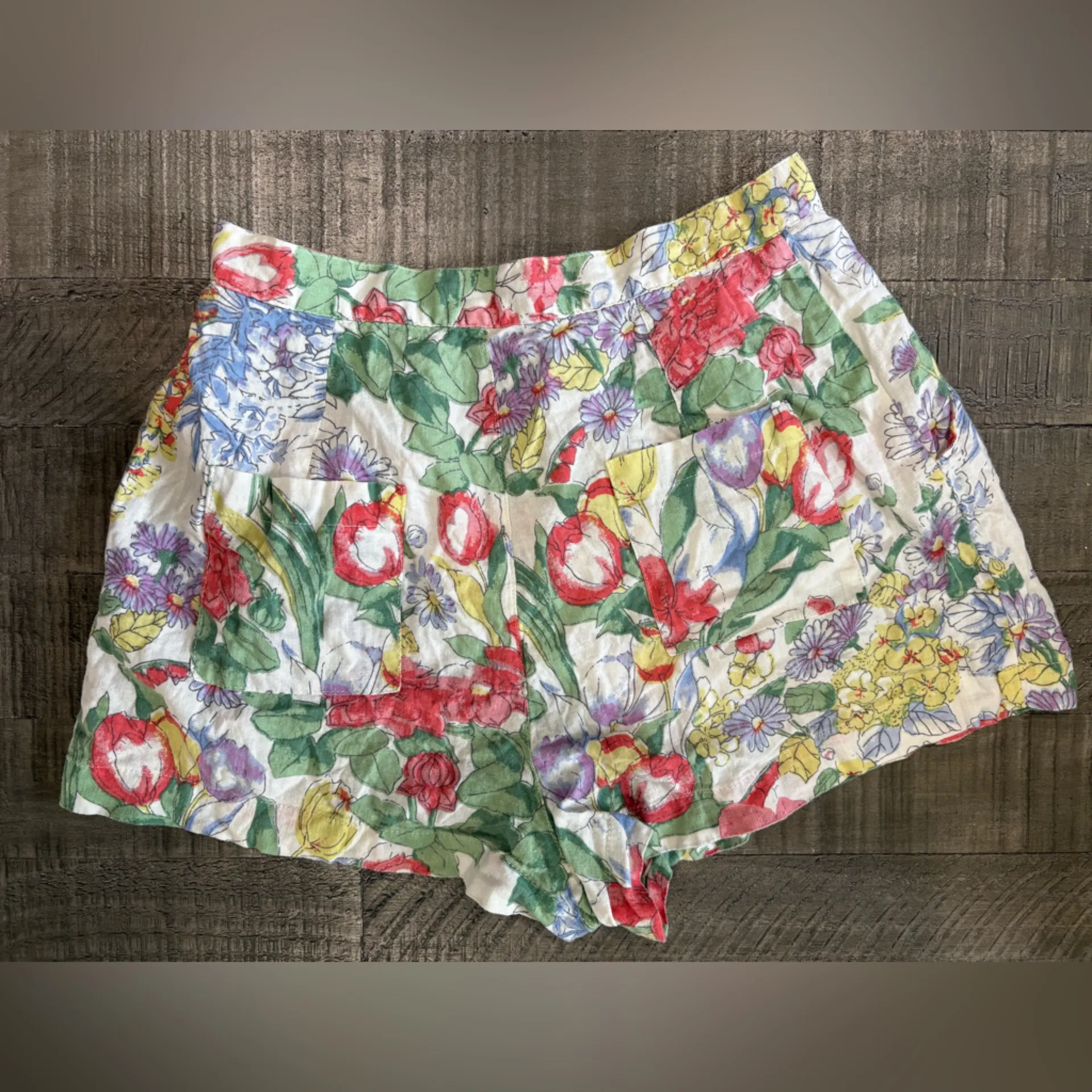 Urban Outfitters High Waist Red and Green‎ Floral Shorts - Image 3