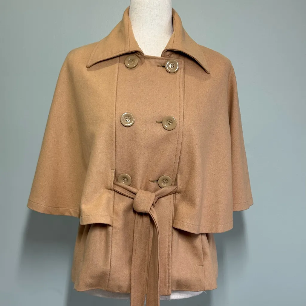5/48 Tan Cape Jacket - Image 5