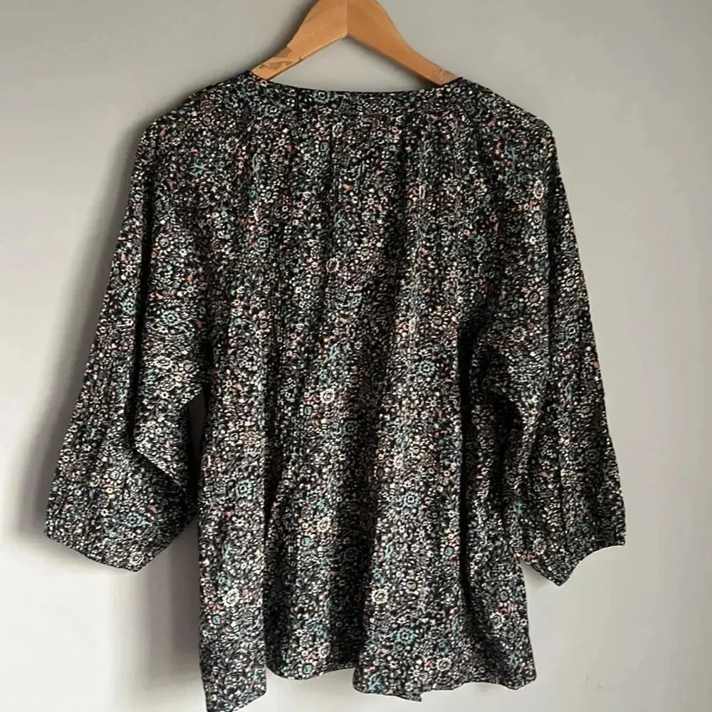 NEW Hatch the aster top in black garden floral Black Size undefined - Image 2