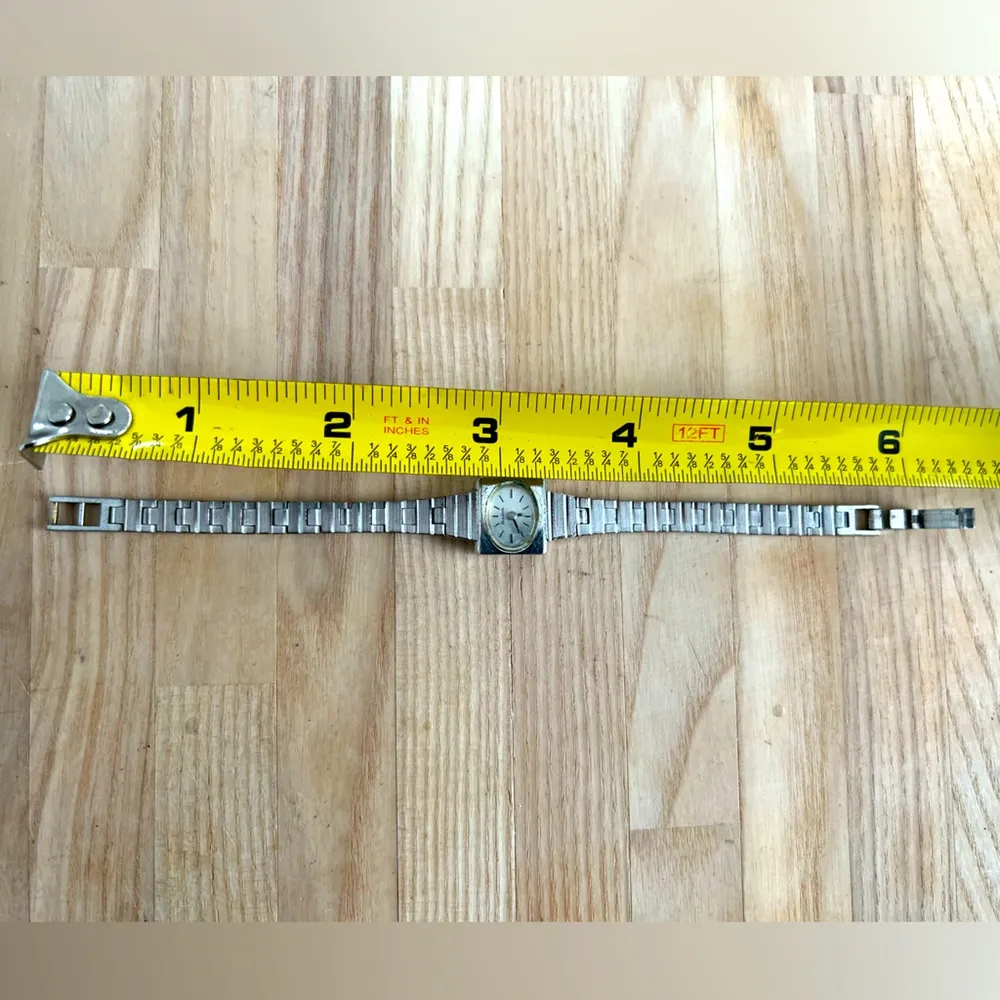 Bulova Ladies Watch Rare Vintage White Gold Tone Manual Winding N8 Swiss Made - Image 14