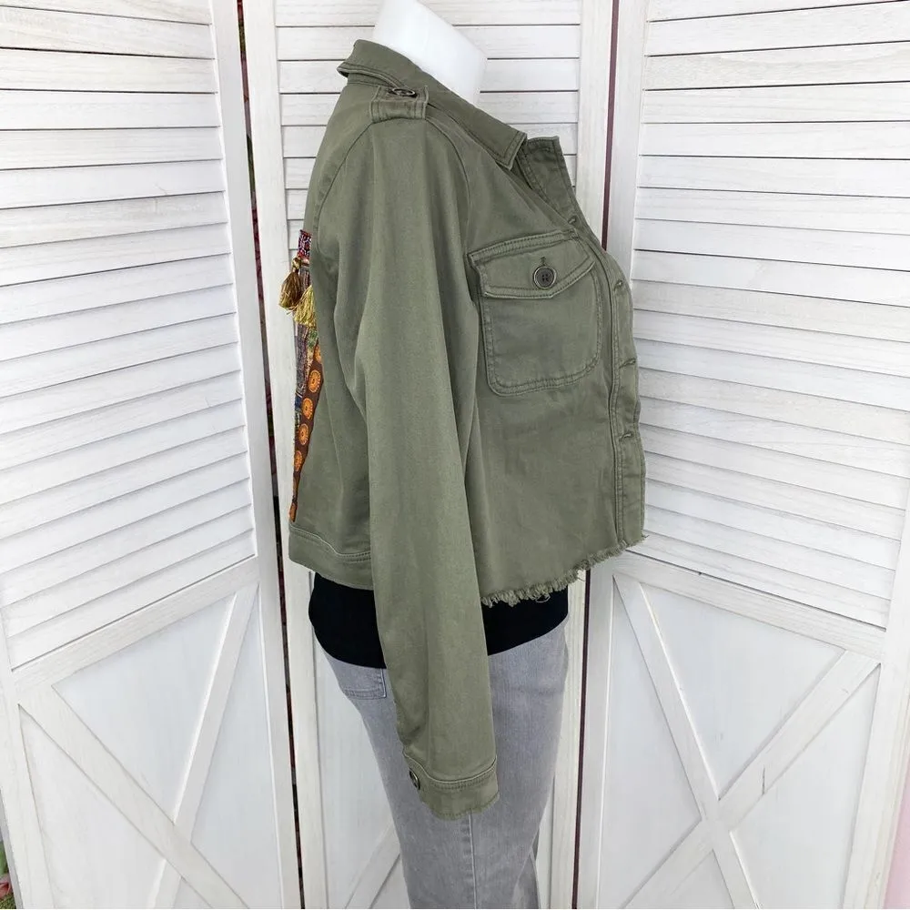Wonderly Curvy Embroidered Back Twill Army Jacket Green 12W - Image 4