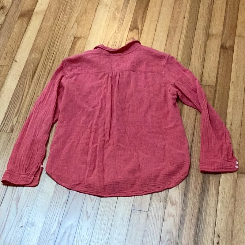 Xirena Scout Gauze Button Down Shirt Size medium Pink - Image 5