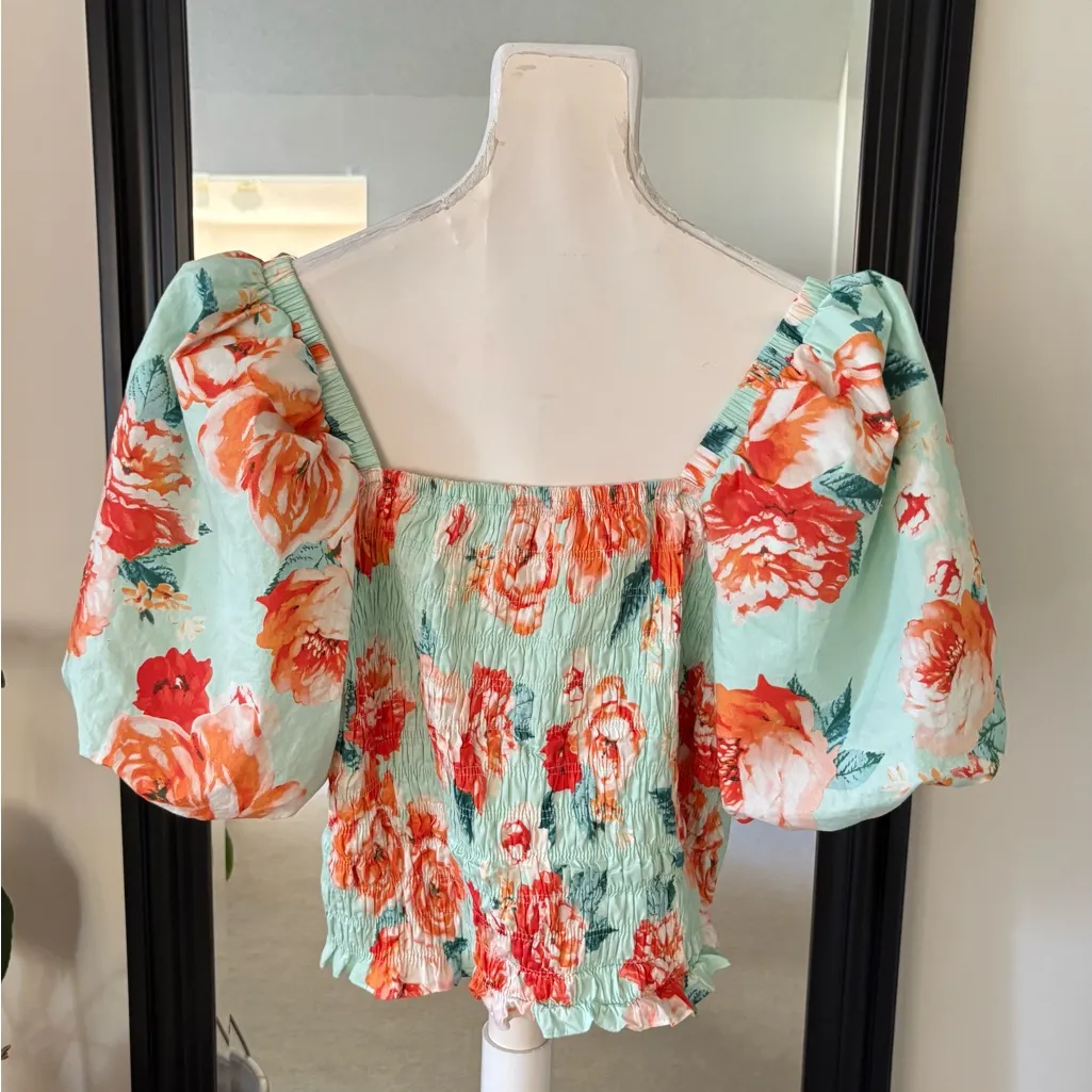 Buddy Love Cropped Puffy Sleeve Shirt Size L - Image 2