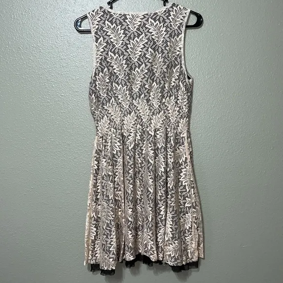 Ultra Pink fit and flare junior dress - Image 2